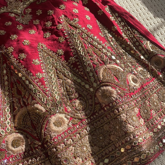 Indian Suit - Picture 7 of 12